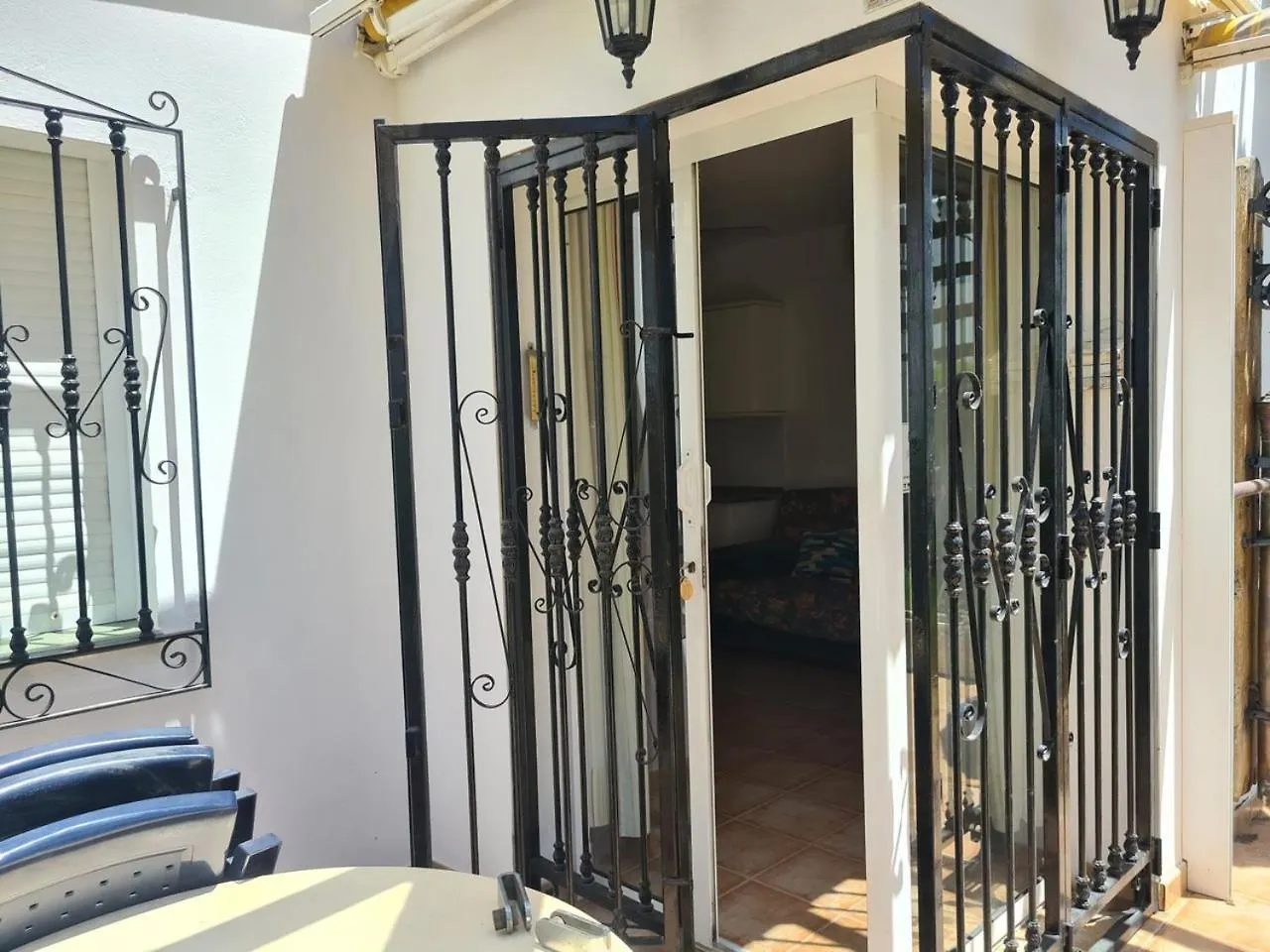 Holiday home As055 Cosy 2 Bedroom In The Green Palm Tree Oasis