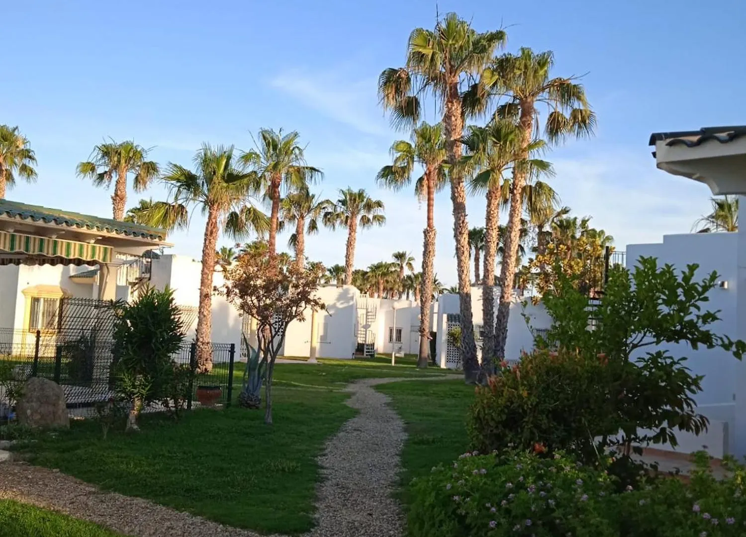 As055 Cosy 2 Bedroom In The Green Palm Tree Oasis San Juan De Los Terreros